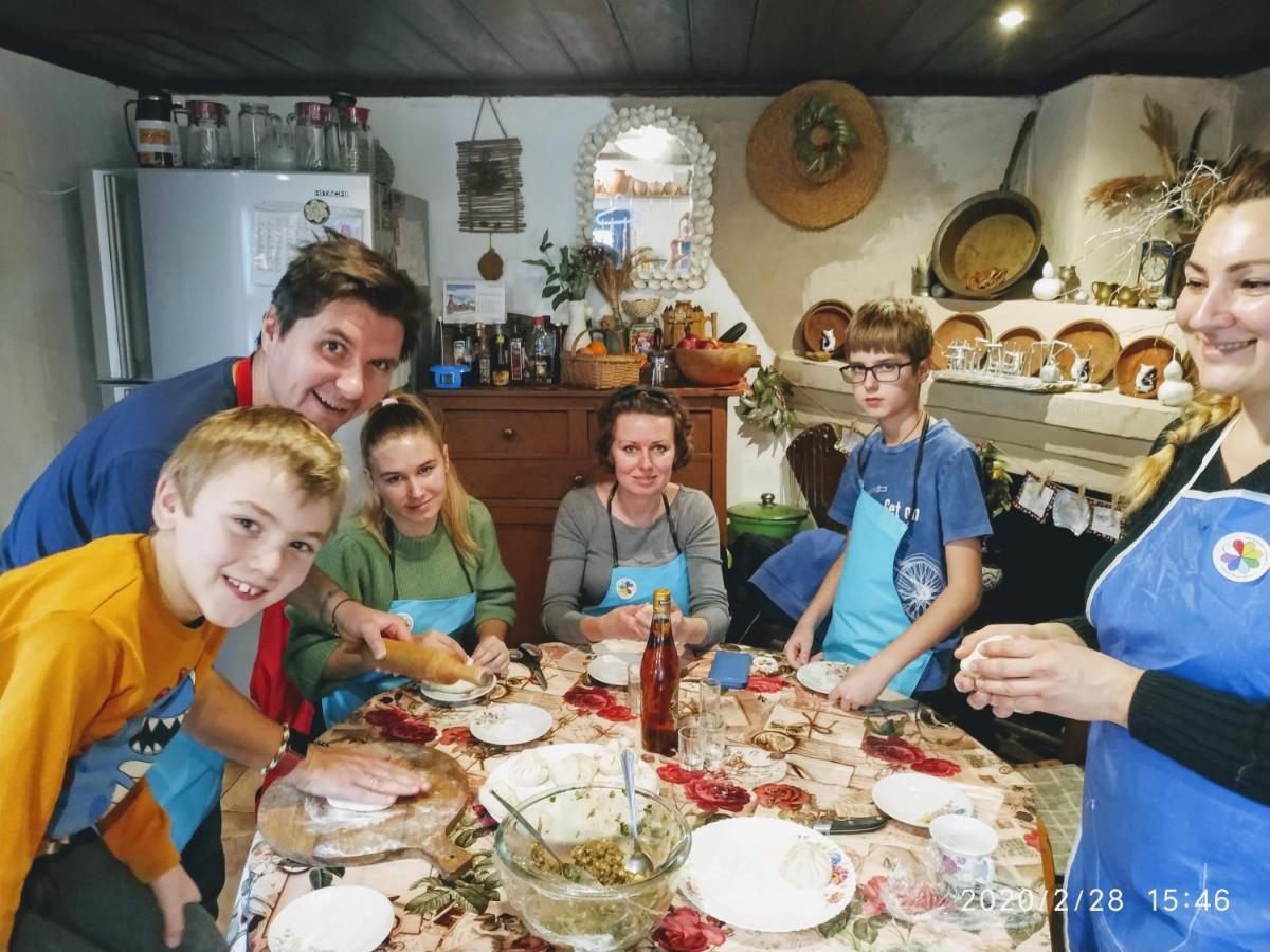 Country House Uliana Tskaltubo Bagian luar foto