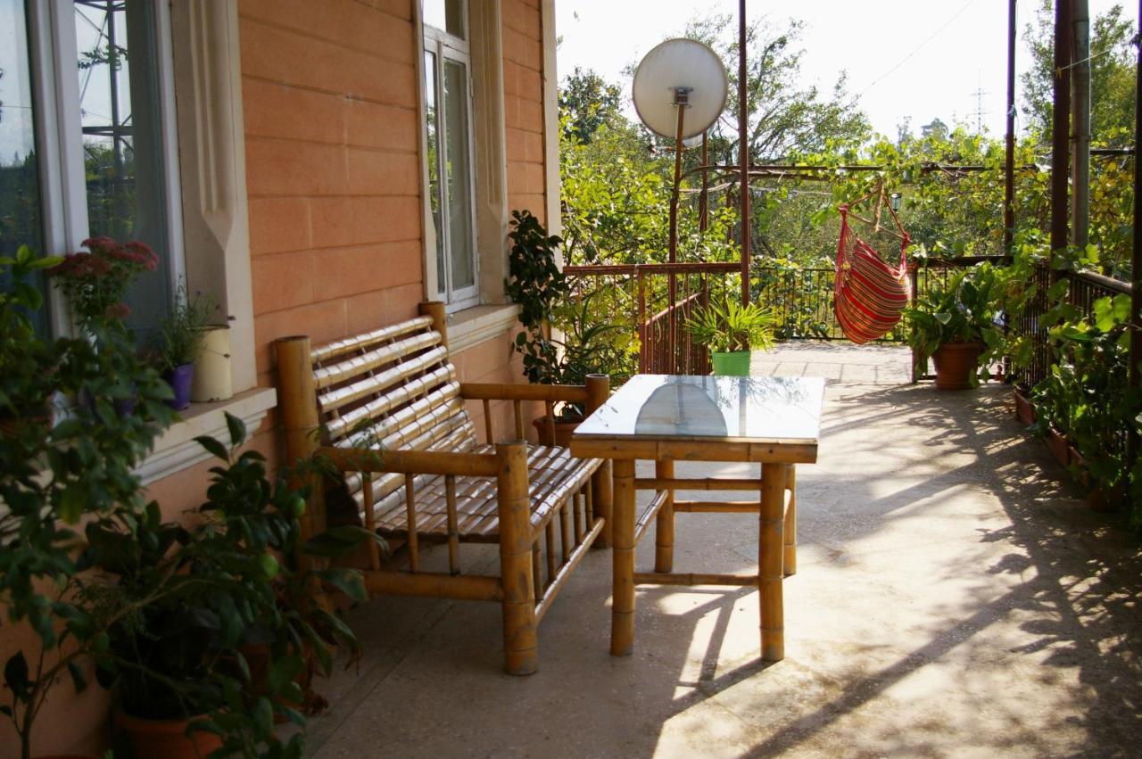 Country House Uliana Tskaltubo Bagian luar foto
